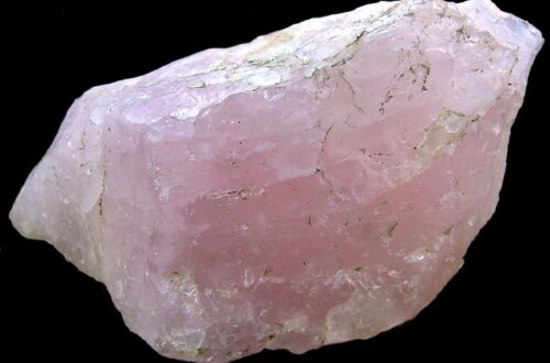 Rose quartz 2